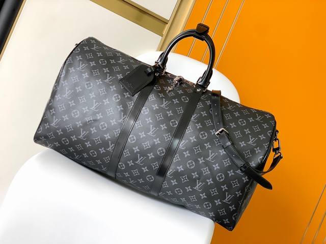 顶级原单 M 40569 M45604 M40 Keepall 45 50 55 55旅行袋 由全新标志性黑灰monogram Eclipse帆布裁制而成 自1