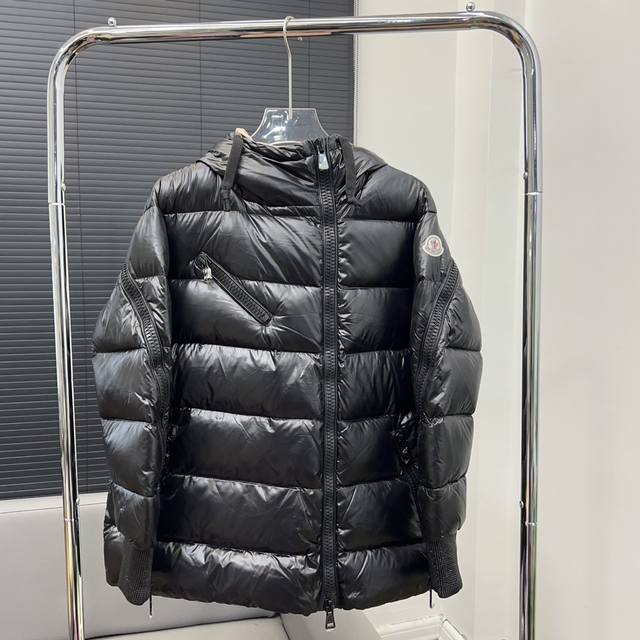 Moncler 蒙口全套包装 拉链白鸭绒羽绒服 充绒量280G 长袖连帽冬季棉服 男女通用情侣款 高端广州原版 尺码1码-6码 100-200斤