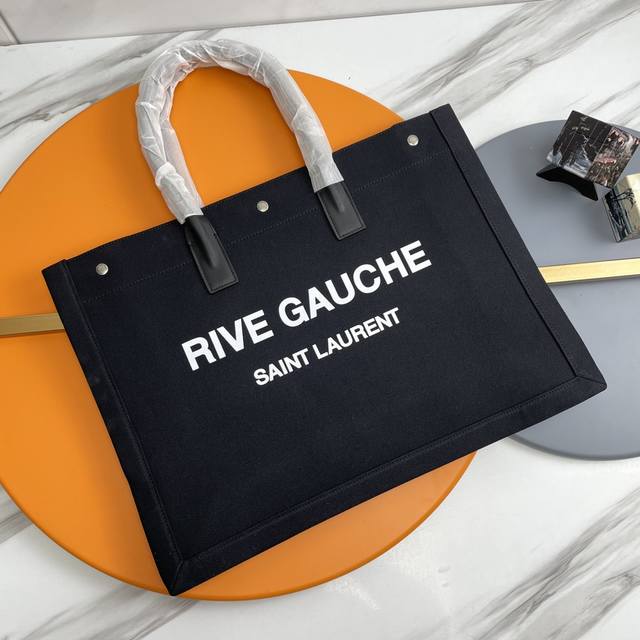 横款 _ Rive Gauche Tote Bag 左岸购物袋 从定制麻布料到五金在到丝印 每一个细节我都要求完美 Zp购入开模定制 说真的 这是我遇到过最难做