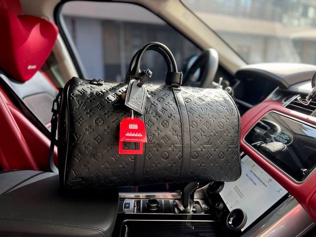 高端货 新款 Louis Vuitton路易威登 旅行包 M59025Keepall Bandouli re 45 旅行袋 Keepall 45旅行袋 由全新标