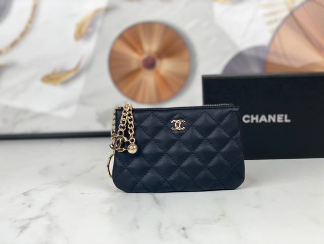 Chanel 吊坠零钱包款号a50168顶级皮料五金 菱格纹路.原单品质 细节美到淋漓尽致全套包装 尺寸14-10-1Cn 图片色