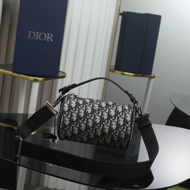 市场最高版本 欢迎对比 点击长按翻译 Roller Dior Oblique :1Espo219Yky_H27E . Dior Oblique Dior . .