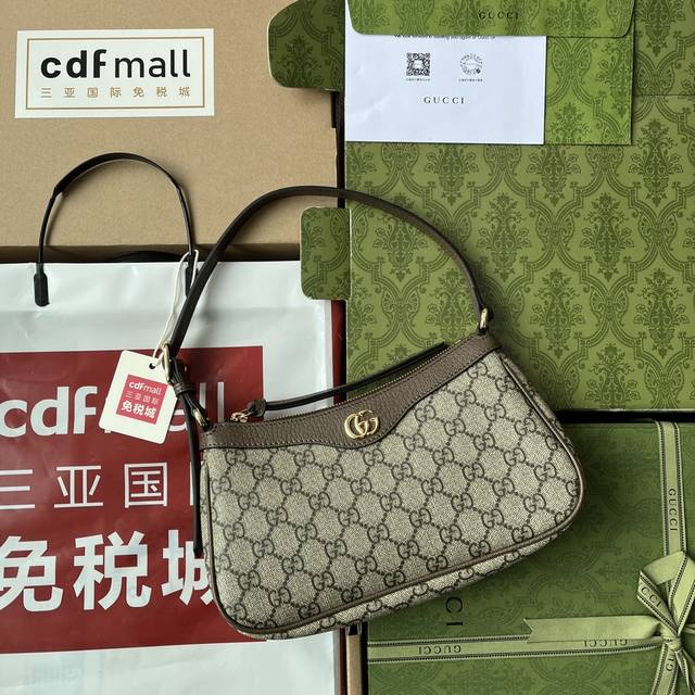 正常发货 原厂皮配 Cdfmall三亚免税店手提袋 新款gg品牌推出的各系列延续了单品不应只流行一季 而是随时间流逝历久弥新的设计理念 源自guccio Guc