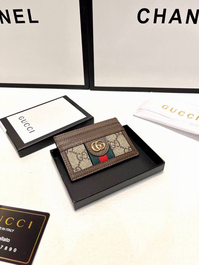 颜色 黑尺寸 9X5纯皮卡包 超级自留 两用卡包钱包卡位钞票位 特别实用