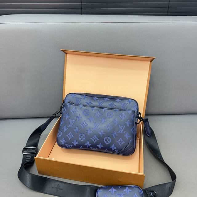 Louisvuitton 路易威登 Trio三合一 邮差包 单肩包 男女通用斜挎包 采用精湛镶嵌细工，经典百搭 实物拍摄 原厂原版面料 配送防尘袋 礼盒 25