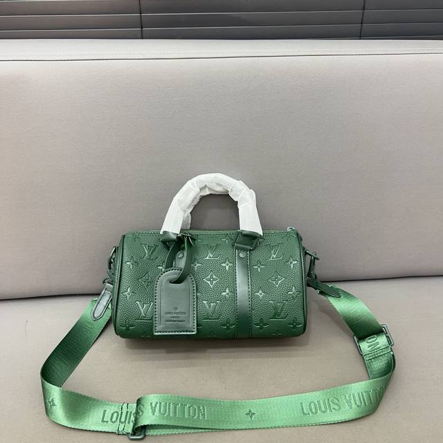 Louisvuitton 路易威登 Keepall 25 系列手袋 手提斜挎包 单肩包 采用精湛镶嵌细工，实物拍摄 原厂原版面料 配送防尘布袋 礼盒 15 X