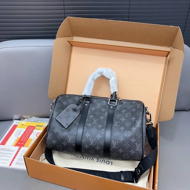 Louisvuitton 路易威登 KEEPALL35 旅行袋 手提包袋 机场包 采用精湛镶嵌细工，实物拍摄 原厂原版面料 配送防尘袋 礼盒 35 x 21 c