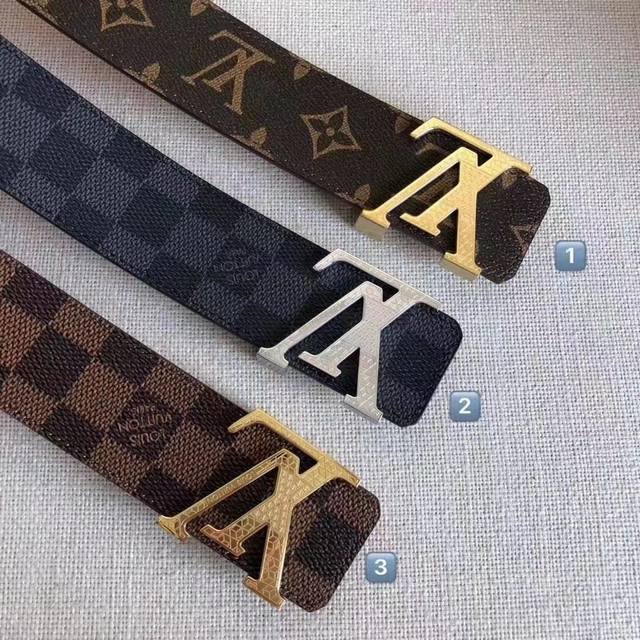 路易威登 Louisvuitton Lv Initiales 原单进口帆布老花腰带，宽40毫米.内衬磨砂皮底。搭配官网新款不锈钢扣.商务服装造型的完美搭配。永恒